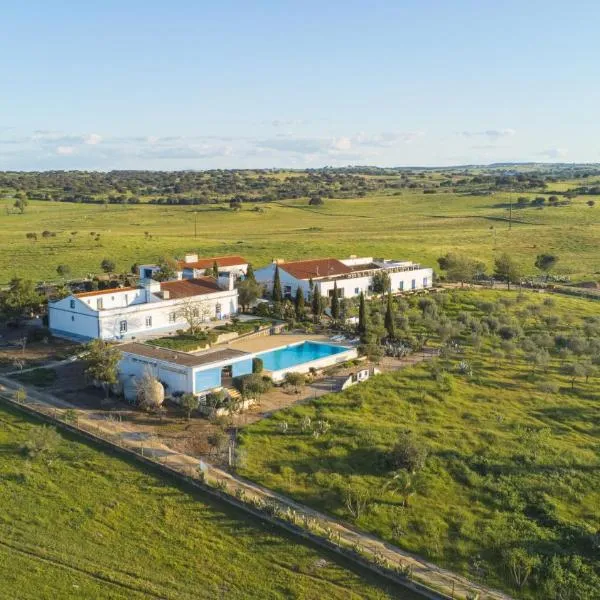 Herdade Do Charito，位于埃尔瓦斯的酒店