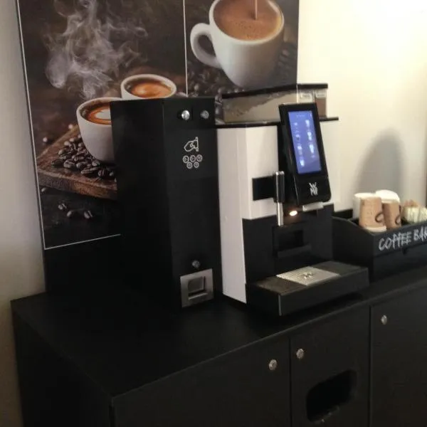 Hotel Alsterquelle，位于亨施泰特-乌尔茨堡的酒店