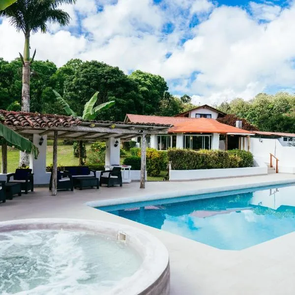 Enchanted Galapagos Lodge，位于阿约拉港的酒店