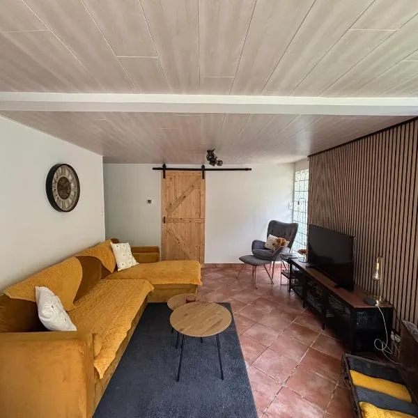 Vakantiehuis chaletje，位于拉纳肯的酒店
