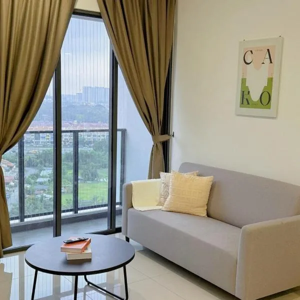 NEW 3R2B FamilyHome Puchong 6-8 pax，位于普崇的酒店