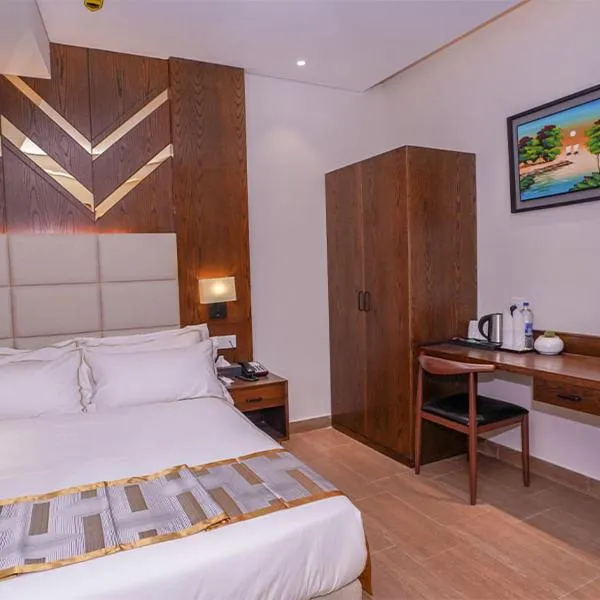 Oasis Hotel，位于Comilla的酒店