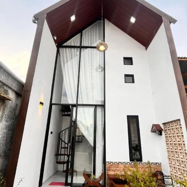 Villa kumudini's 2，位于迪昂的酒店