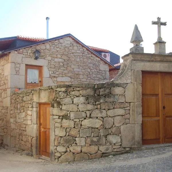 Outros tempos Turismo de Aldeia，位于阿马马尔的酒店