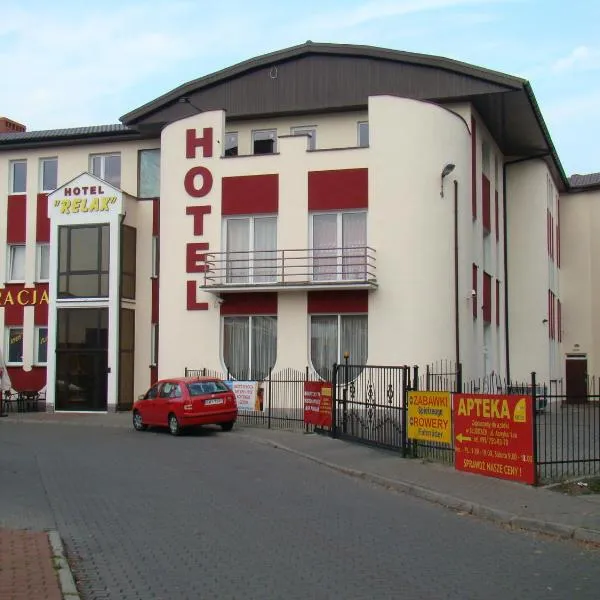 瑞拉克斯酒店，位于Kunowice的酒店