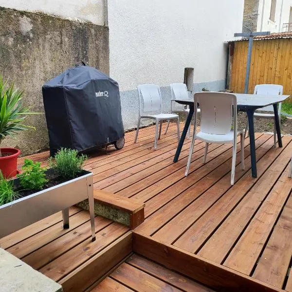 Le sceycolais Appartement spacieux avec terrasse，位于索恩艾萨河畔西的酒店