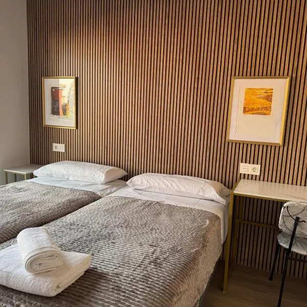 Oak Home - Oakplaces，位于莱昂的酒店