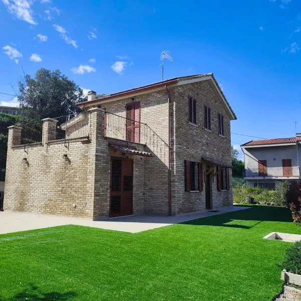 Casale Parvil，位于蒙泰普兰多内的酒店