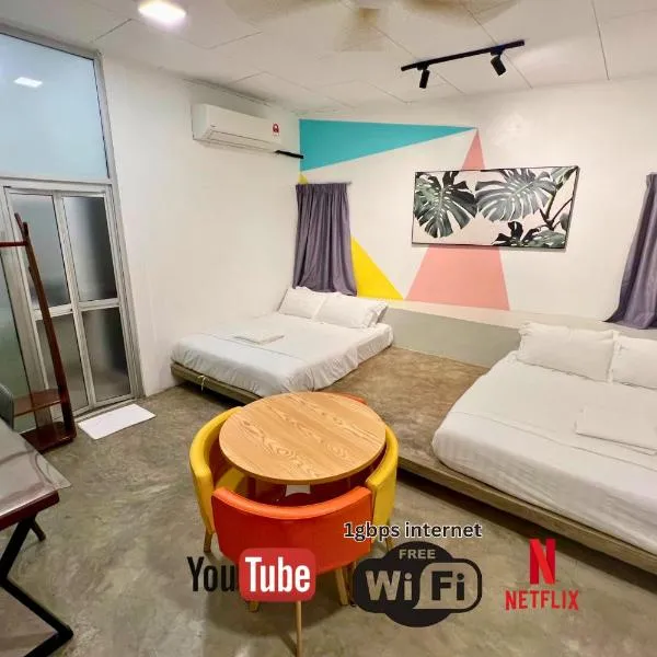 5 mins walking to East Coast Mall JW Guest House，位于关丹的酒店