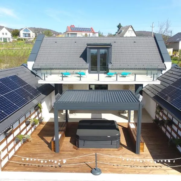 BARRIQUE Farmhouse，位于乔保克的酒店