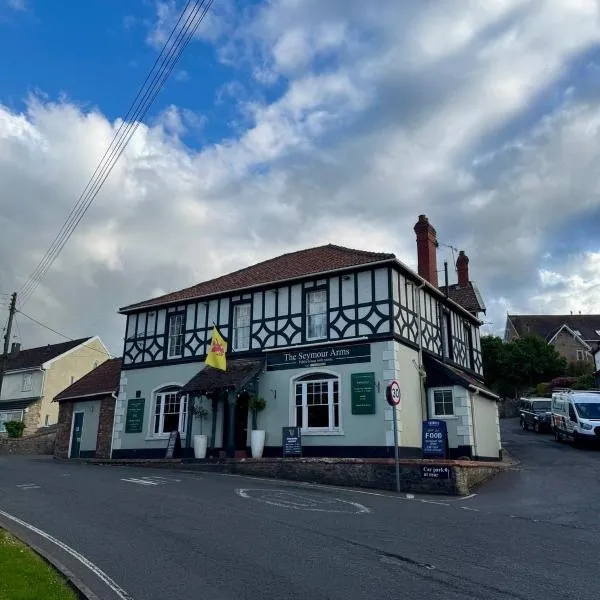 The Seymour Arms，位于Blagdon的酒店
