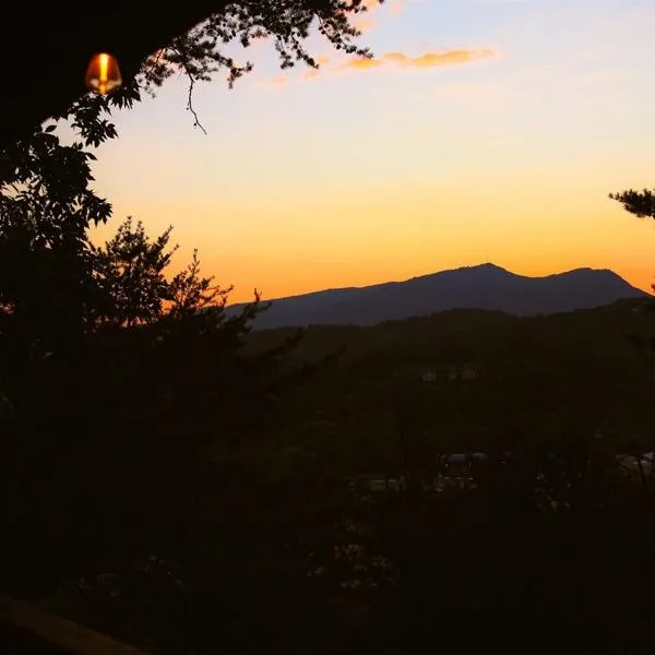 Bluff Mountain View，位于鸽子谷的酒店
