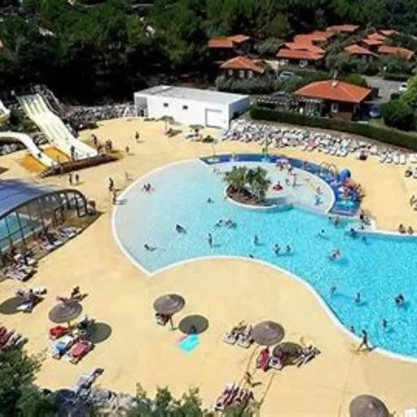 KOKUA VACANCES Mobil Homes Résidentiels camping 4 étoiles MIMIZAN PLAGE，位于米尼赞海滩的酒店