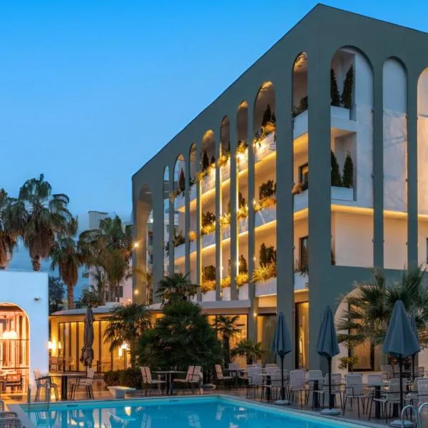 Flower Hotels & Resorts，位于格勒姆的酒店