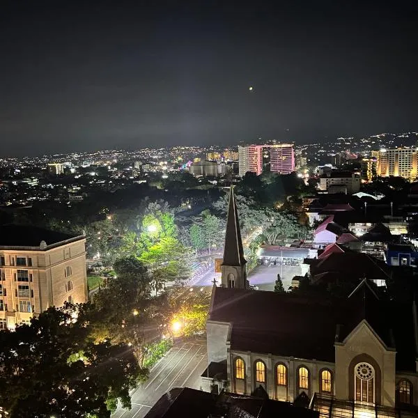 2BR Apt, El Royale Hotel, Braga, City Center，位于万隆的酒店