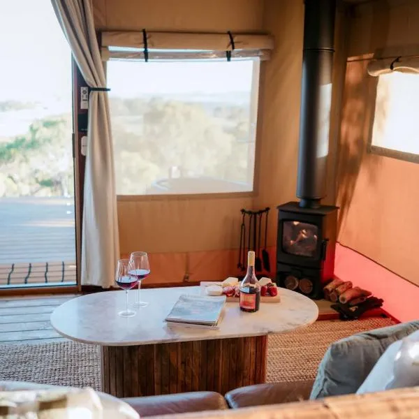 Luxury Safari Tent Waterfalls and Hikes，位于Hindmarsh Valley的酒店