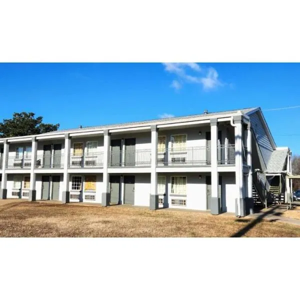 Jacksonville Inn By OYO near Little Rock Air Force Base，位于杰克逊维尔的酒店