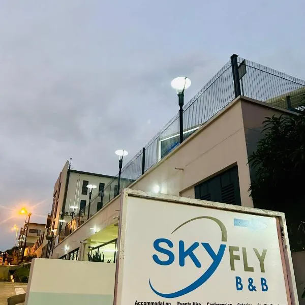 Skyfly Bed & Breakfast，位于曼齐尼的酒店