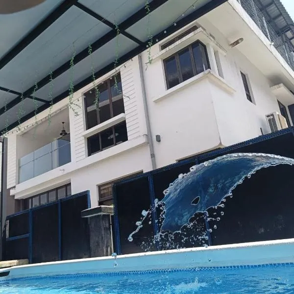 Retreat Saujana rawang，位于万挠的酒店