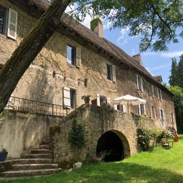 La Buchille，位于Château-Chervix的酒店