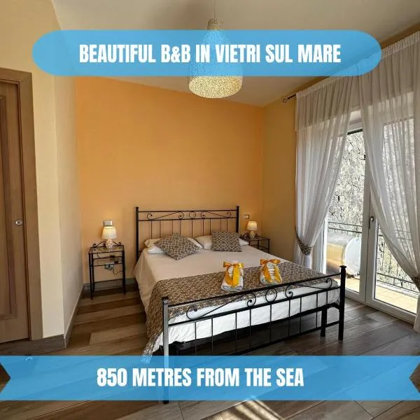 ---5 minutes from the sea ---Panorama and A-C，位于维耶特里的酒店