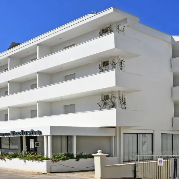 Hotel Exclusive in pieno centro - Nuova gestione 2025，位于里乔内的酒店
