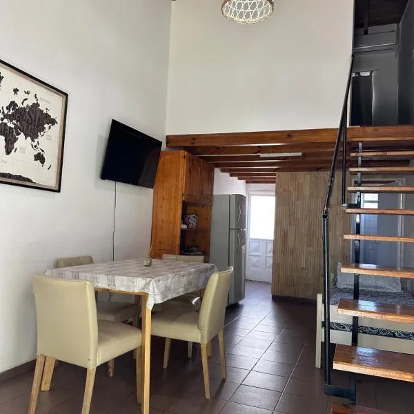 Departamento Céntrico General Alvear，位于阿尔韦亚尔将军镇的酒店