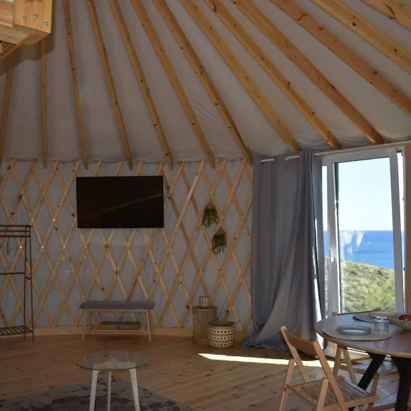 Yurt Lithoessa Gaia，位于兰特斯的酒店