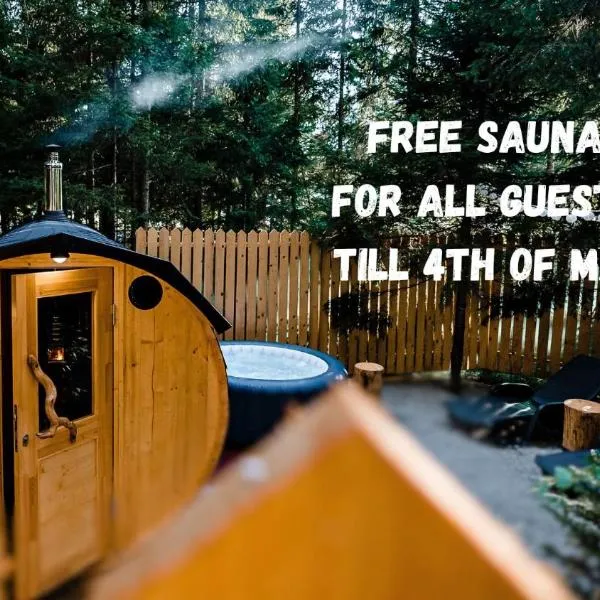Glamping FOREST EDGE，位于卡姆尼克的酒店