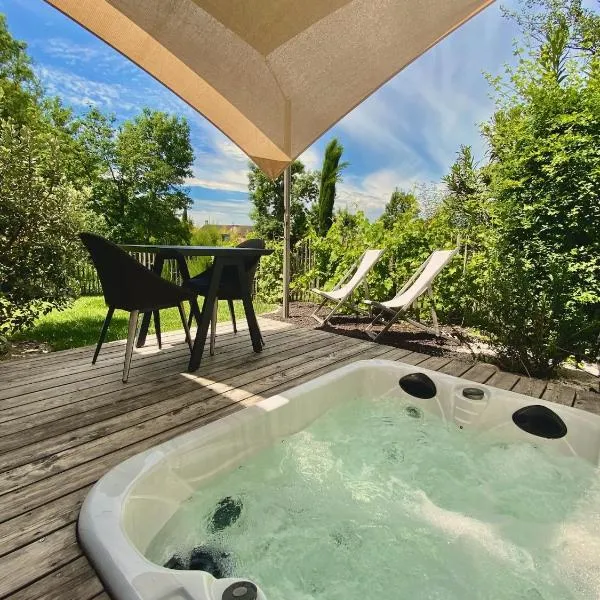 Chambres avec Jacuzzi privatif - Kassiopée Bed & Spa，位于阿尔比的酒店