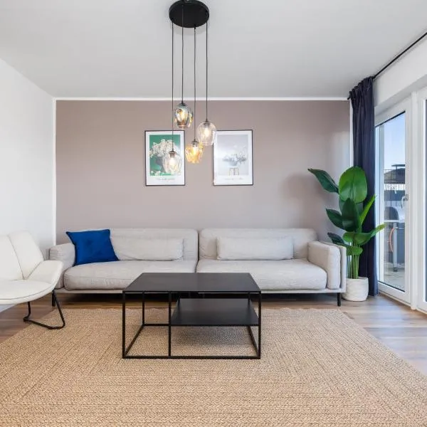 Neu - Frisches & Gemütliches Design mit BBQ, Garten & Arbeitsplatz，位于奥格斯堡的酒店