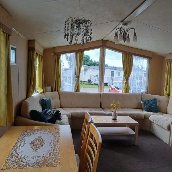 Cozy Caravan Retreat，位于Saint Osyth的酒店