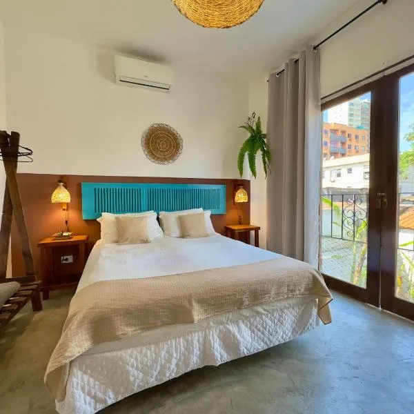 Casa Praiana，位于瓜鲁雅的酒店