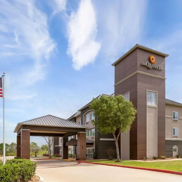 拉金塔安格尔顿套房酒店，位于安格尔顿的酒店