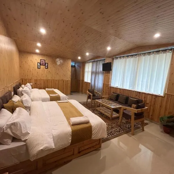 Hotel Ganpati，位于Lohaghāt的酒店