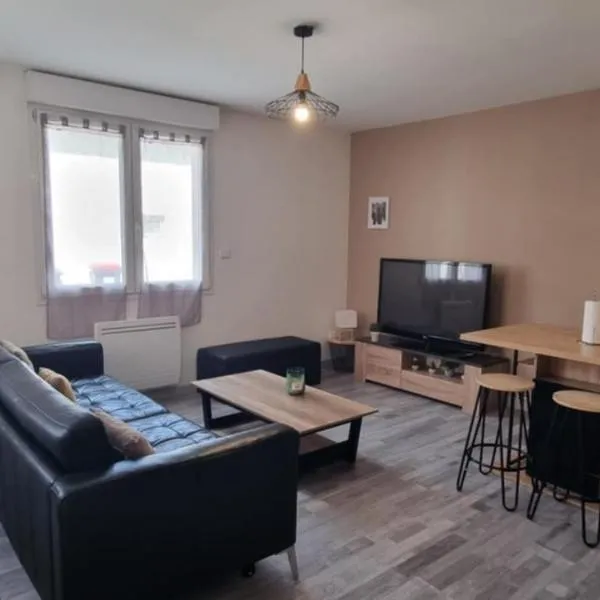Agréable maisonnette à proximité du centre-ville，位于瓦约纳克斯的酒店