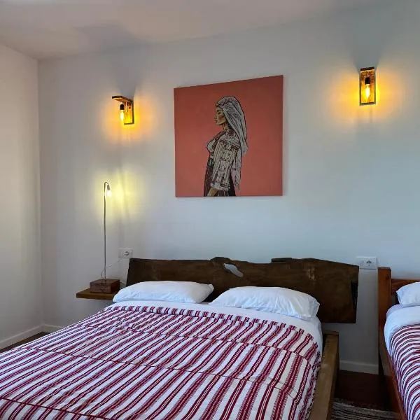 Guesthouse Koleci - Mrizi i Zanave，位于Fishtë的酒店