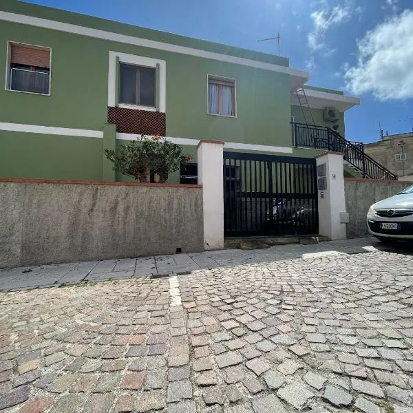Casa Vacanze al muro di cinta Carloforte，位于卡洛福泰的酒店