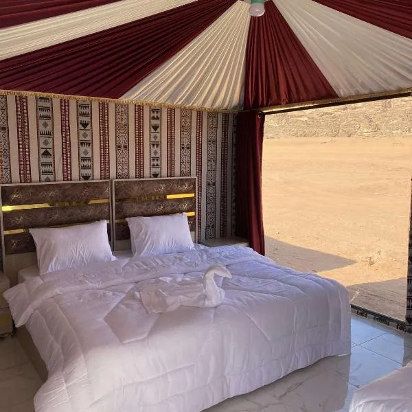 Neom Wadi Rum Camp，位于Disah的酒店