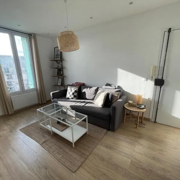 T3 cosy proche de CDG et Paris - Le Bourget，位于勒布尔热的酒店