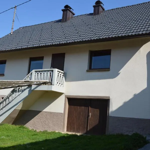 Granny Angela's house，位于格罗苏普列的酒店