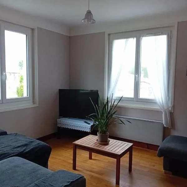 Gîte Saint-Jean-pied-de-Port Chez PASCALINE，位于Ispoure的酒店