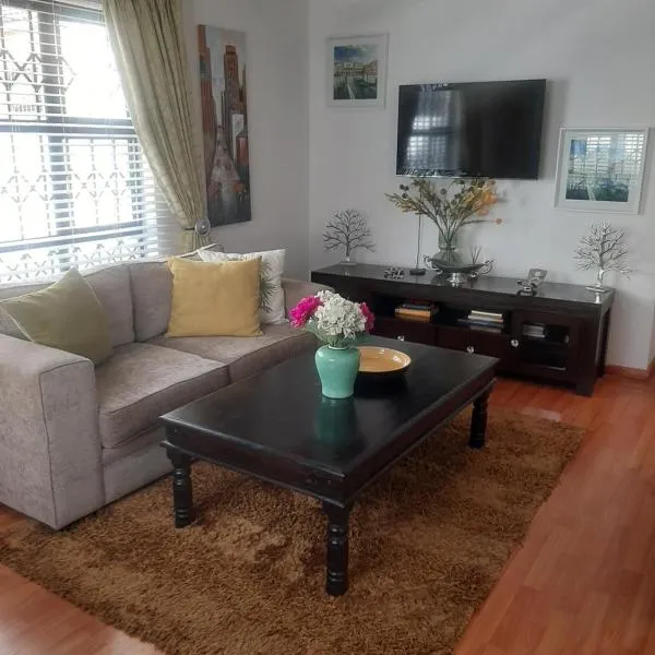 Local & comfortable，位于Mandalay的酒店