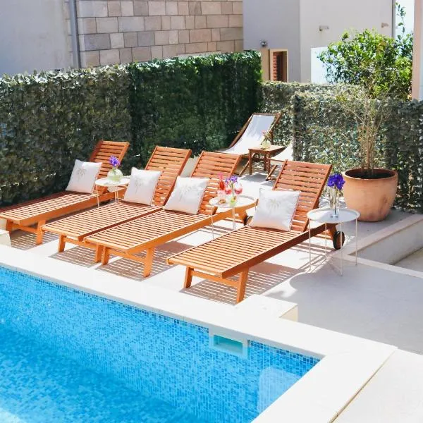 Marojica Apartments 2，位于察夫塔特的酒店