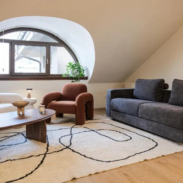 THE CORE - 4 min Walk to Bernina Express，位于蒂拉诺的酒店