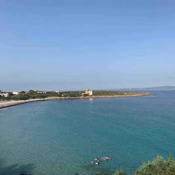 Corallo Apartment a few steps from the sea IUN P7459，位于卡拉赛达的酒店