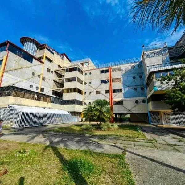 Apartamento Amoblado Refugio Urbano en Mérida，位于Mérida的酒店