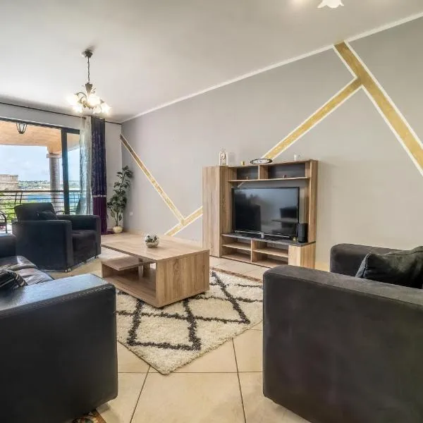 Grand Seaside Apartment, 3 Bedrooms - 4 Bathrooms，位于伊斯瑟勒姆的酒店