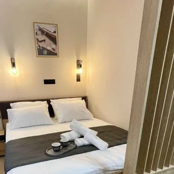Daniela luxury apartment，位于亚历山德鲁波利斯的酒店
