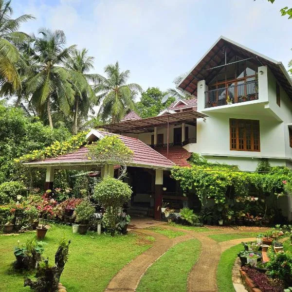 Maleyam Homestay Riverside，位于科泽科德的酒店